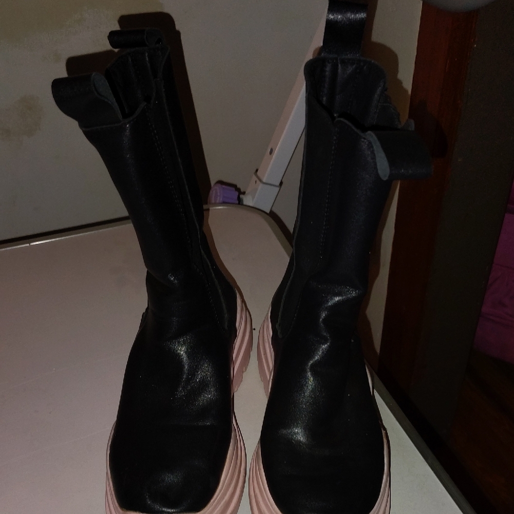 Black Boots with Pink Soles